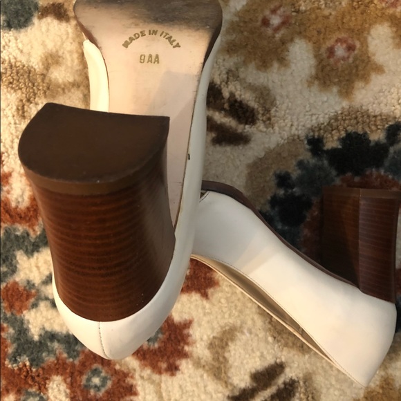 Brioso women shoes Size 9 AA chunky heel beige color - Picture 7 of 10